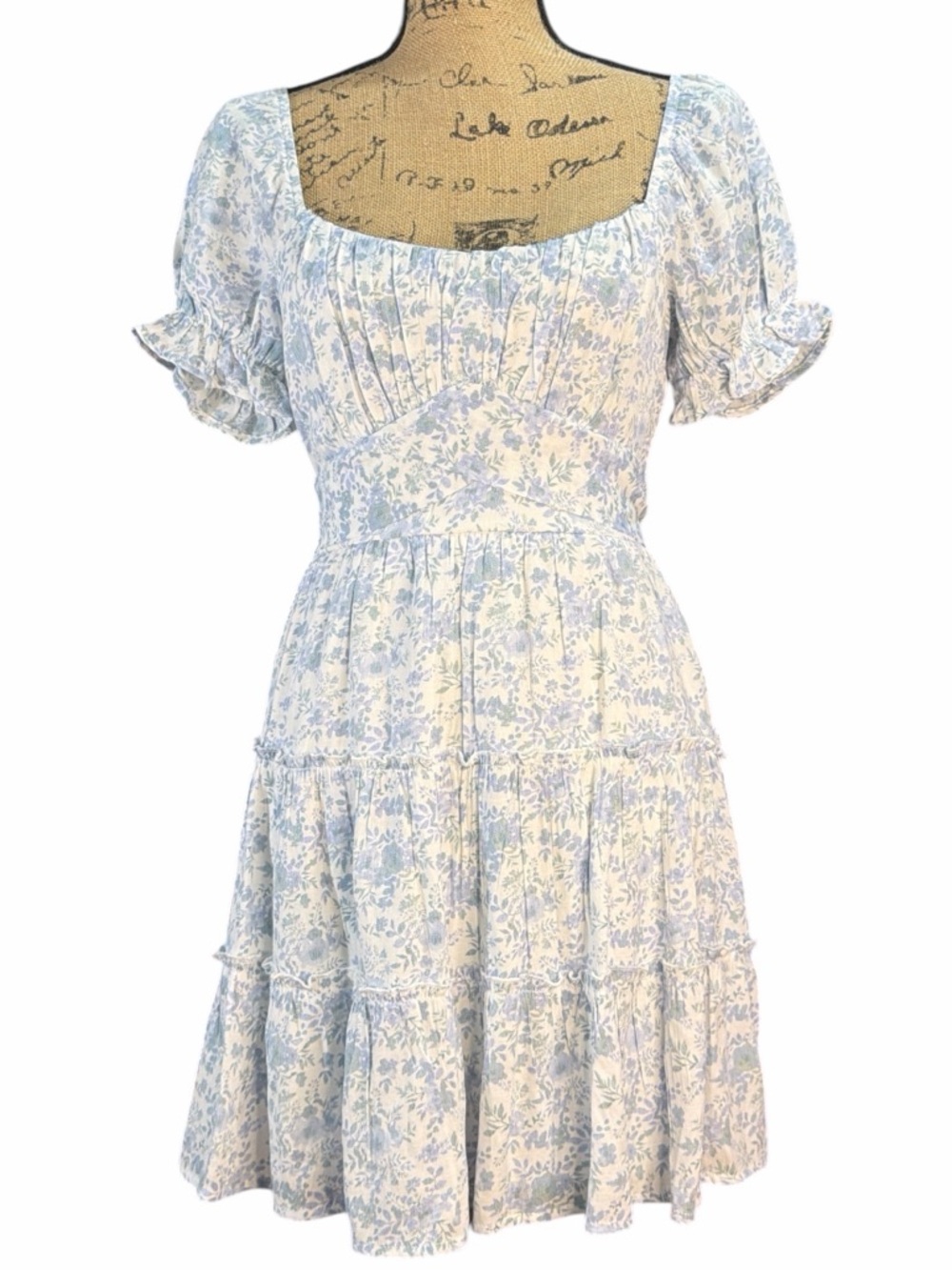 Trixxi Blue Floral Square-Neck Tiered Mini Dress. EC. Size small